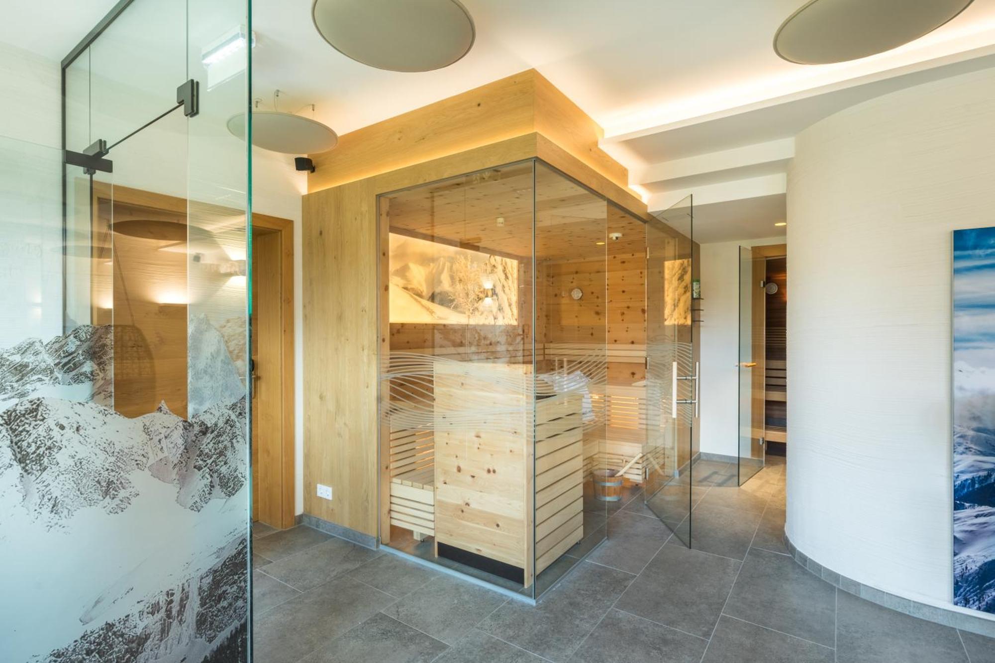 Apart-Hotel Dreisonnenhof ฟิสส์ ภายนอก รูปภาพ